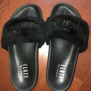 Black fenty puma slides
